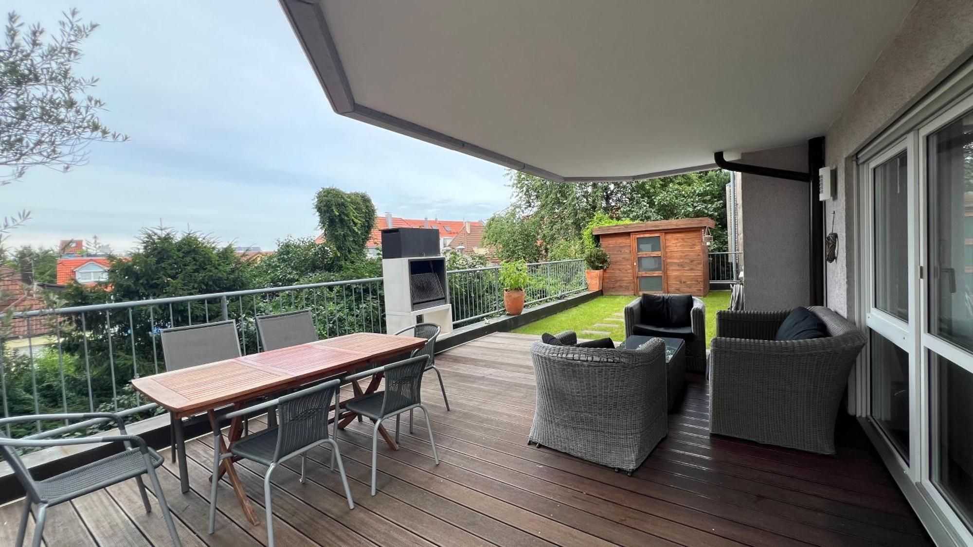 Ludwigshome Luxus - Zentral, Kostenloser Parkplatz, Terrasse Ludwigsburg Exterior foto